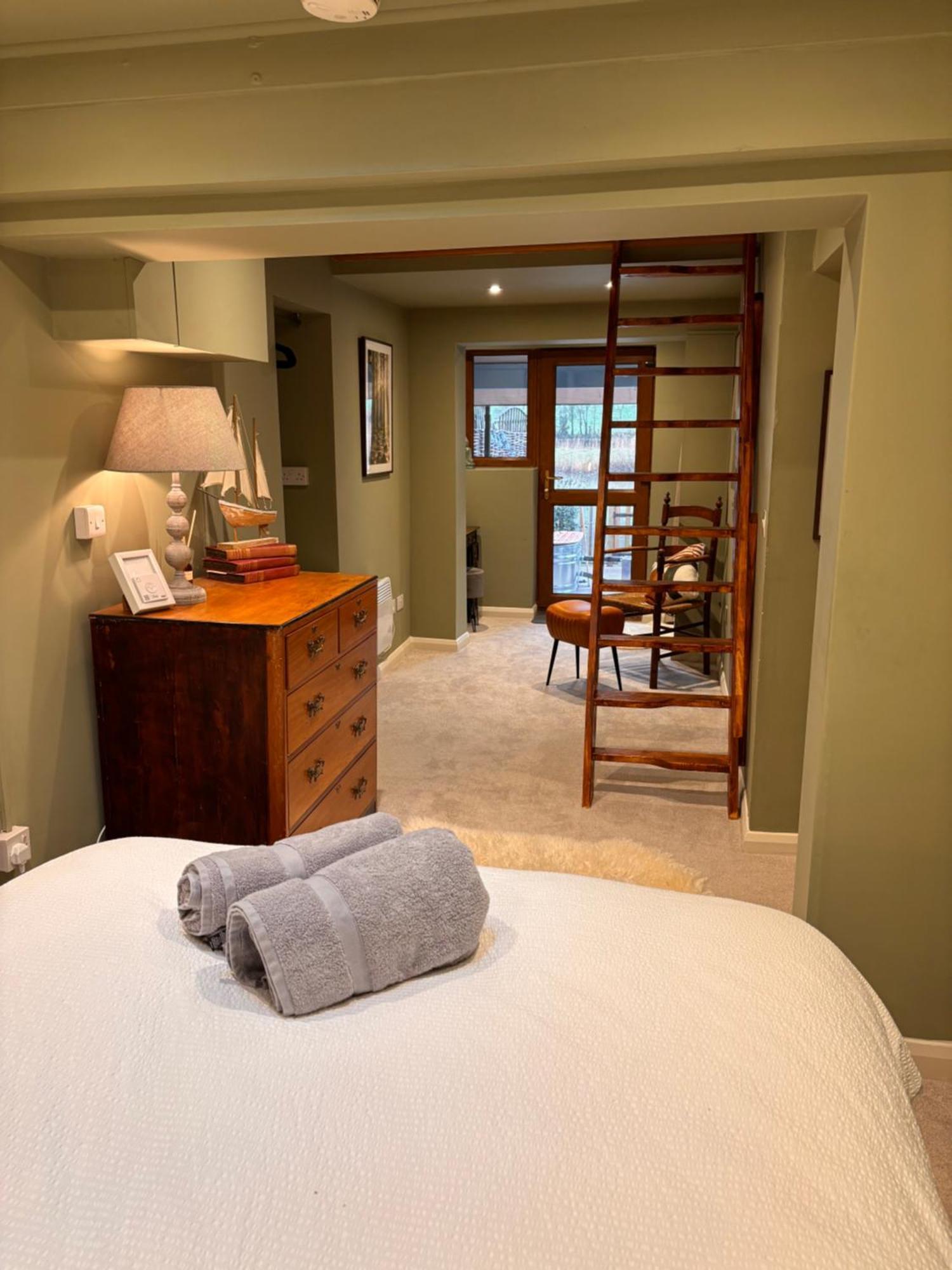 Viaduct River View & Outdoor Bath - Couples Retreat Calstock Exteriér fotografie